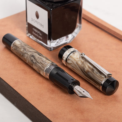 Delta Montepetra Limited Edition Fountain Pen black and brown