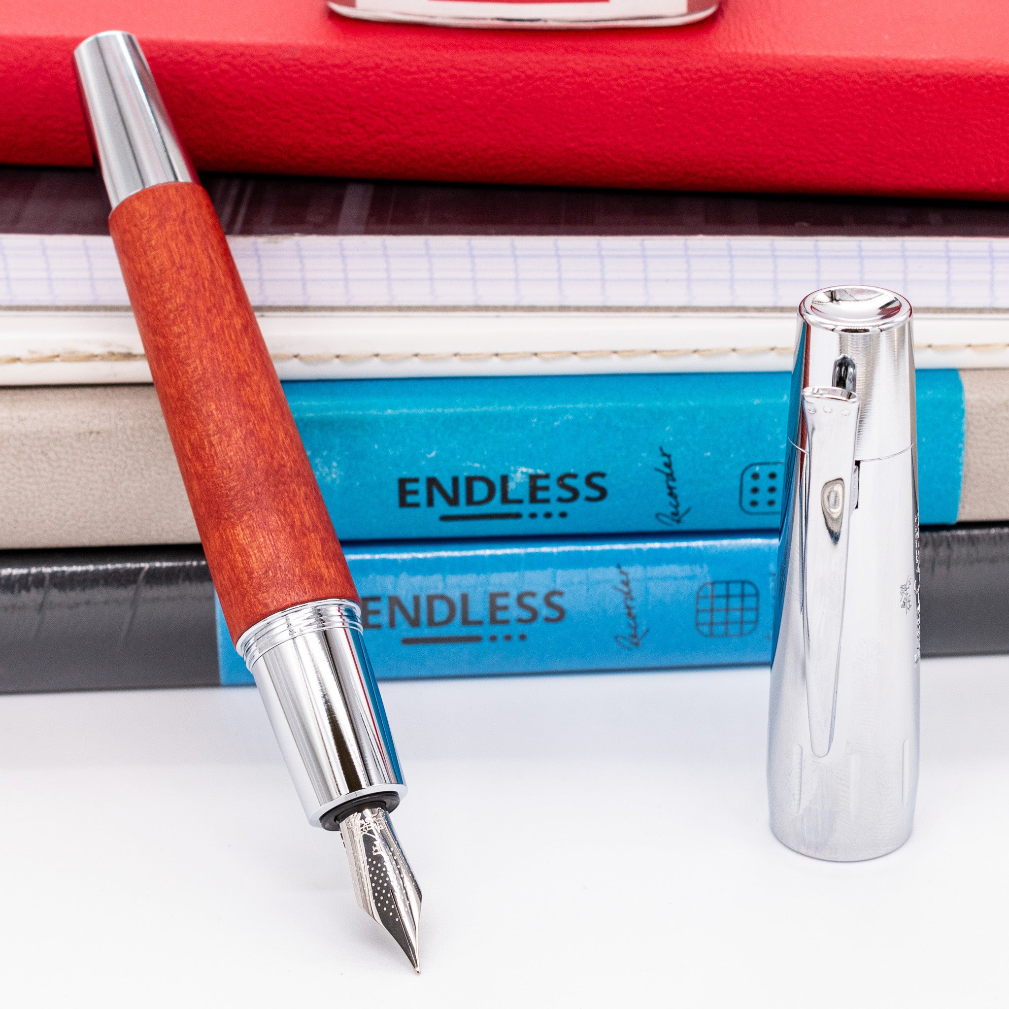 Faber Castell E-motion Reddish Brown Pear Wood vulpen - De Groen BV Faber Castell E-motion Reddish Brown Pear Wood vulpen - De Groen BV