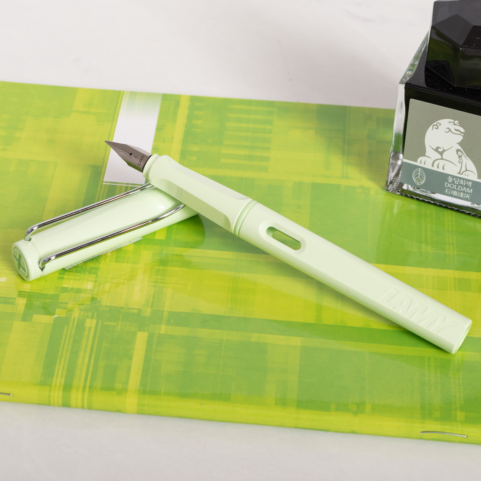 thumbnail image 2 of LAMY Safari Mint Fountain Pen – Extra Fine (EF) Nib – Stainless Steel – Blue Ink – 4033575 2 of 6