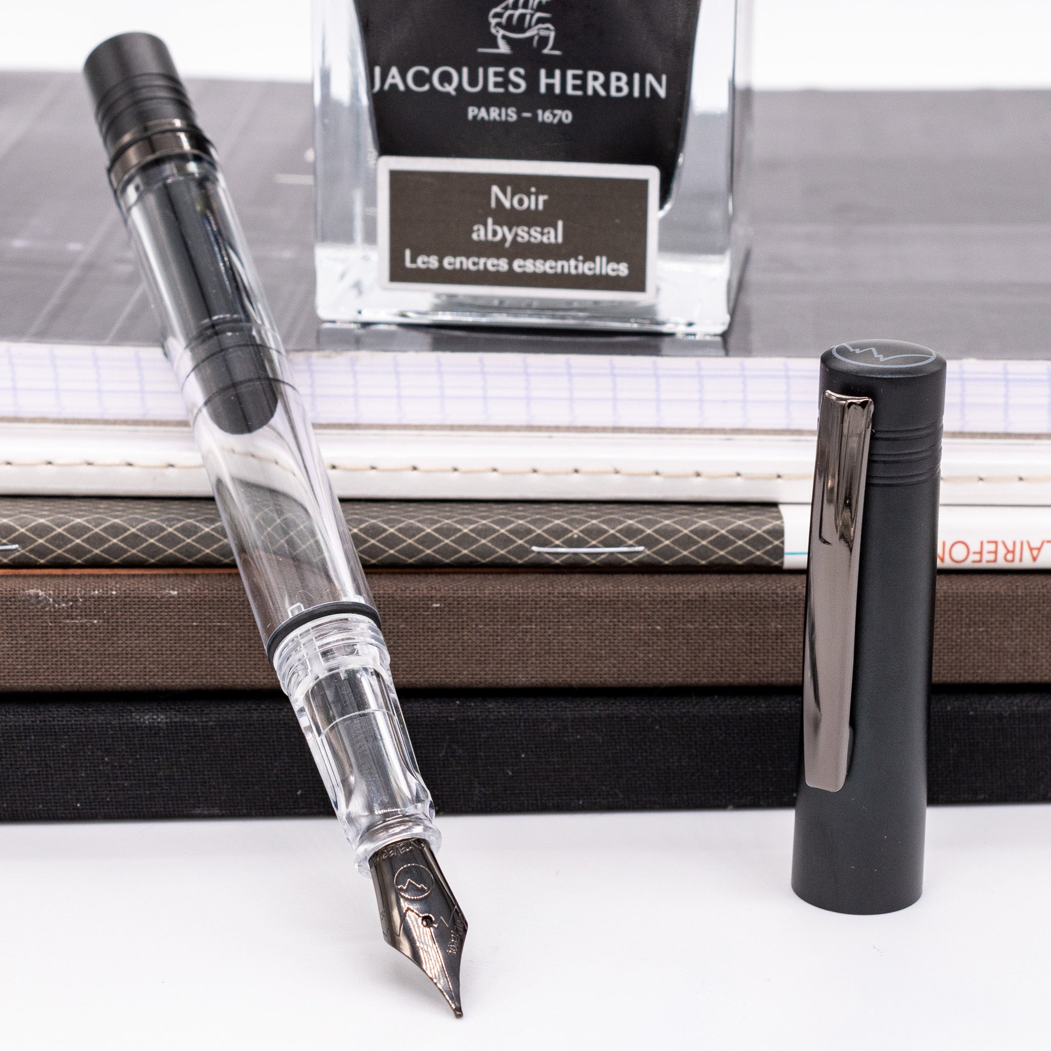 メワヌット Monteverde MP1 Fountain Pen - Black Noir | Piston Fill – Truphae
