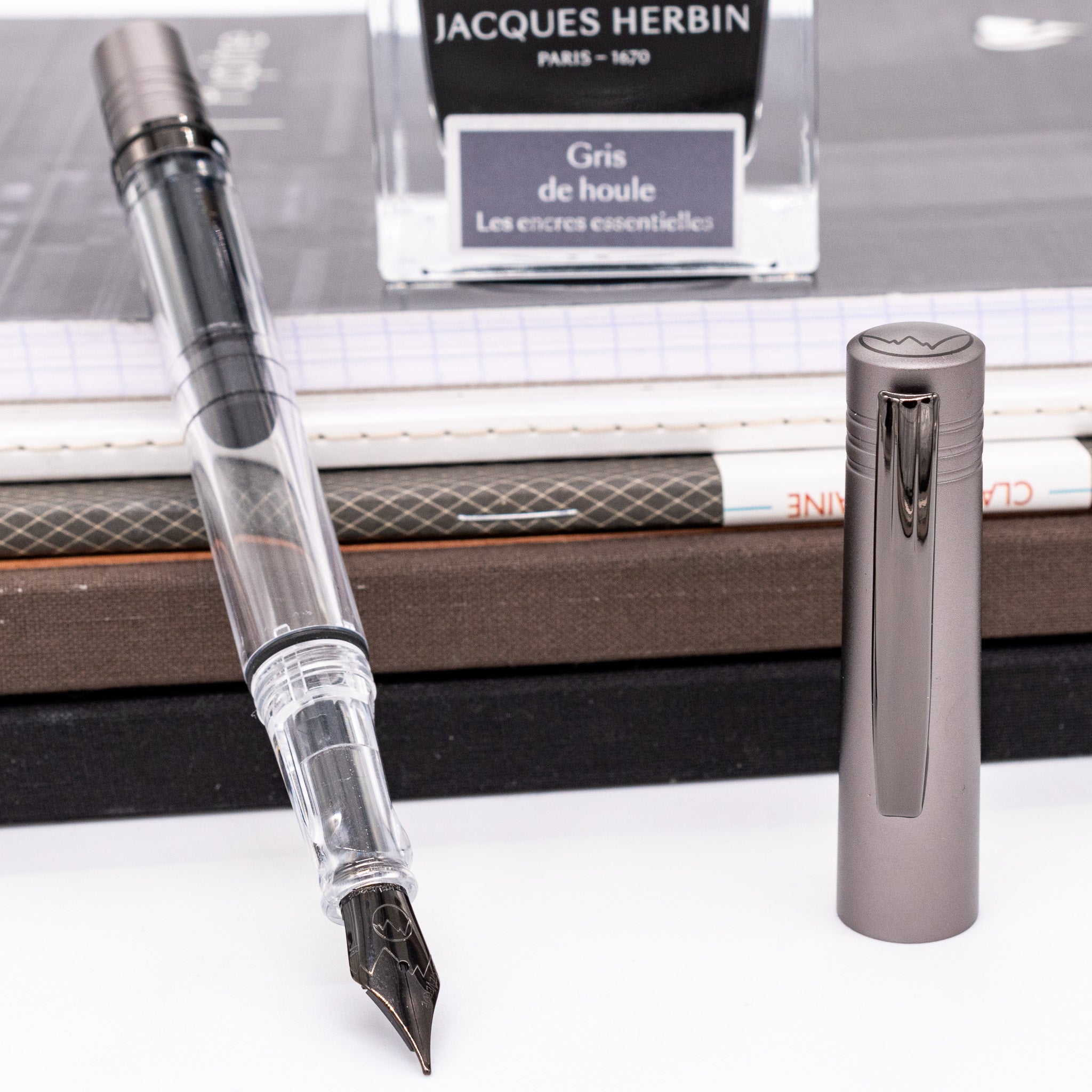 Monteverde MP1 Fountain Pen - Coal Gray – Truphae