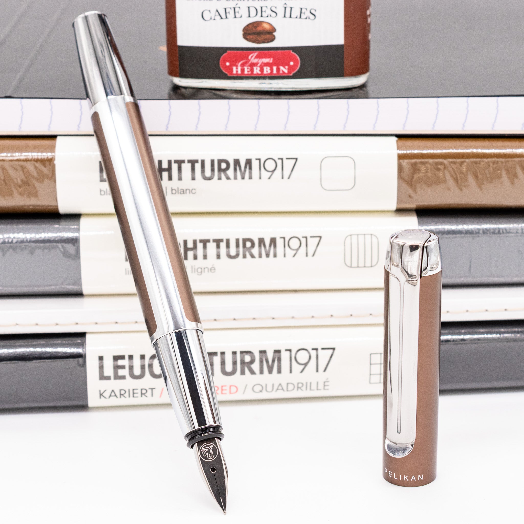 Pelikan Pura P40 Fountain Pen - Mocha | Steel Nib – Truphae