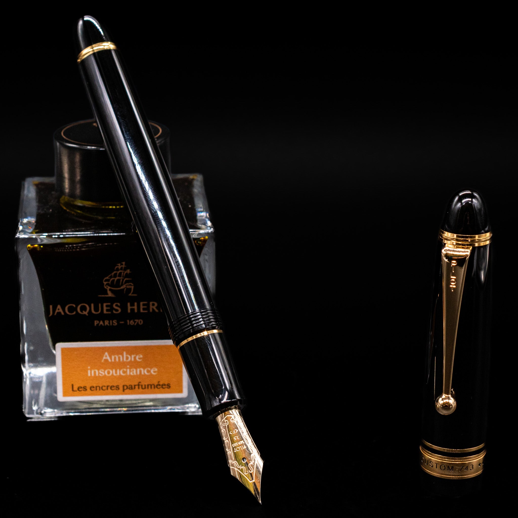 Pilot Custom 743 Fountain Pen - Black – Truphae