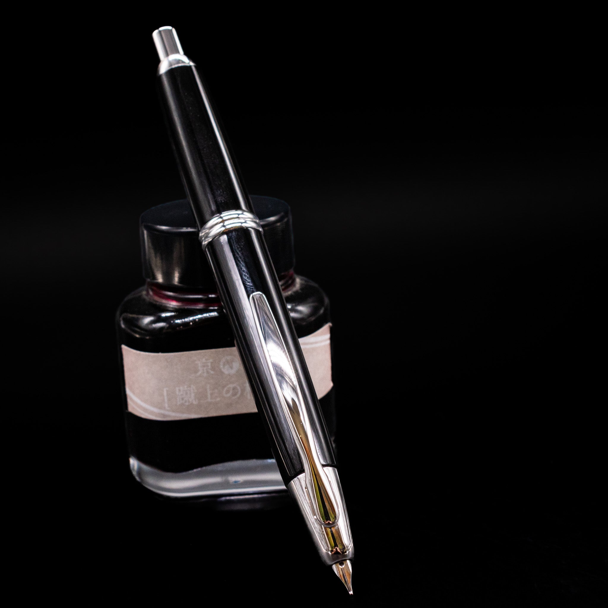 Pen Pilot Fountain Vanishing Point Rhodium 18k Gold Trim Fine 18K