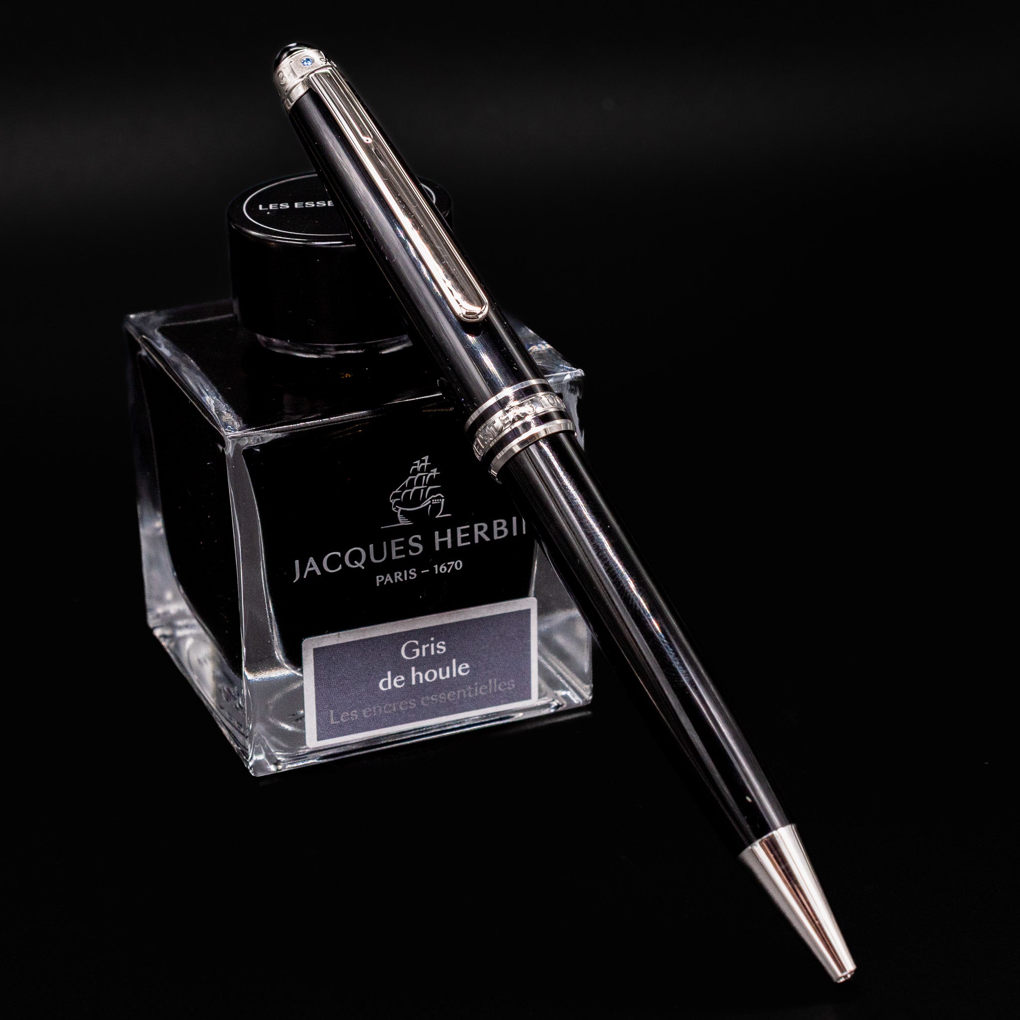 Montblanc Meisterstuck 164 UNICEF Ballpoint Pen - Preowned – Truphae