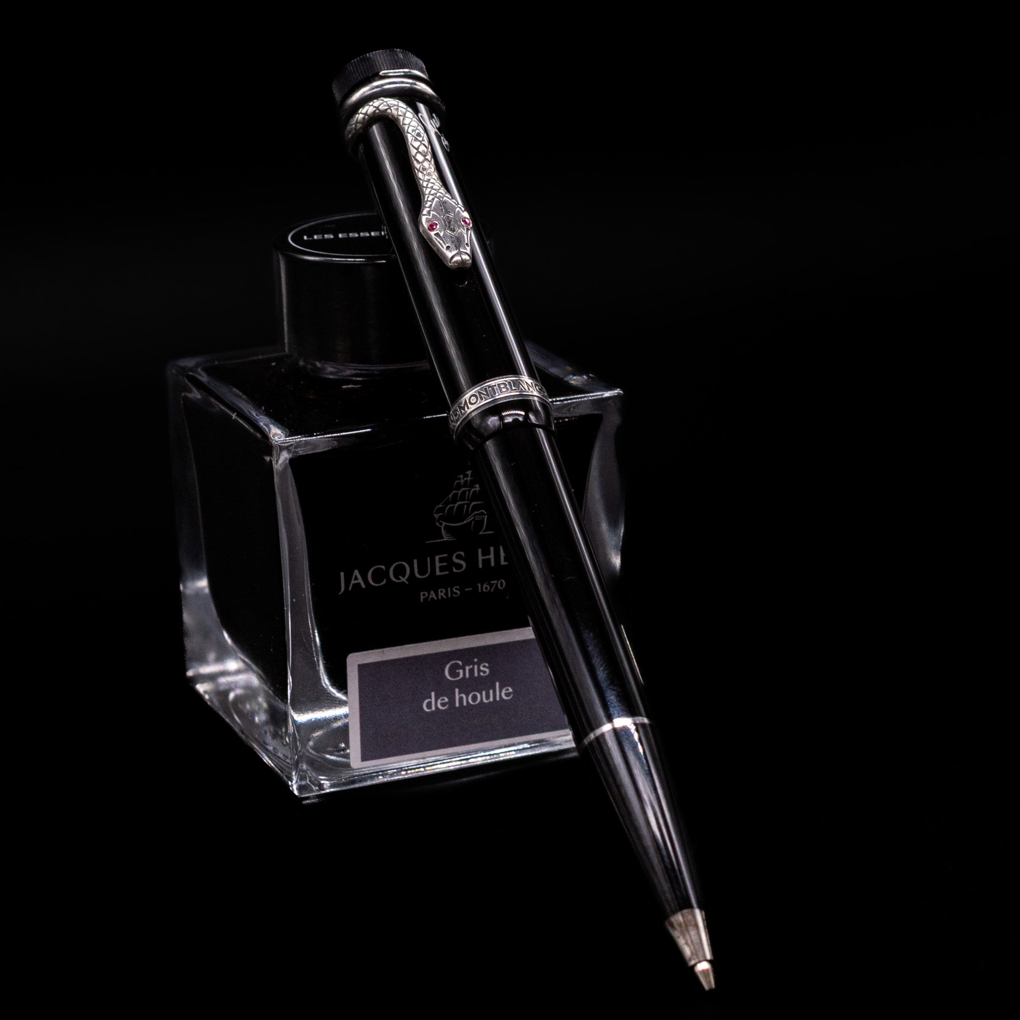 【MONTBLANC Agatha Christie 万年筆】 Montblanc Agatha Christie Writer's Edition Pencil - Preowned – Truphae