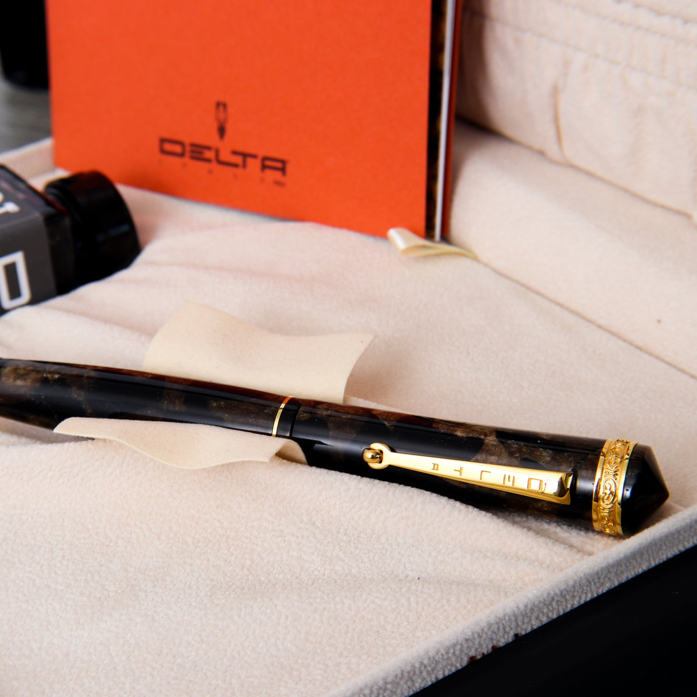 Delta 39+1 Limited Edition Celluloid Fountain Pen With Pompeiian Inspired Design On Cap
