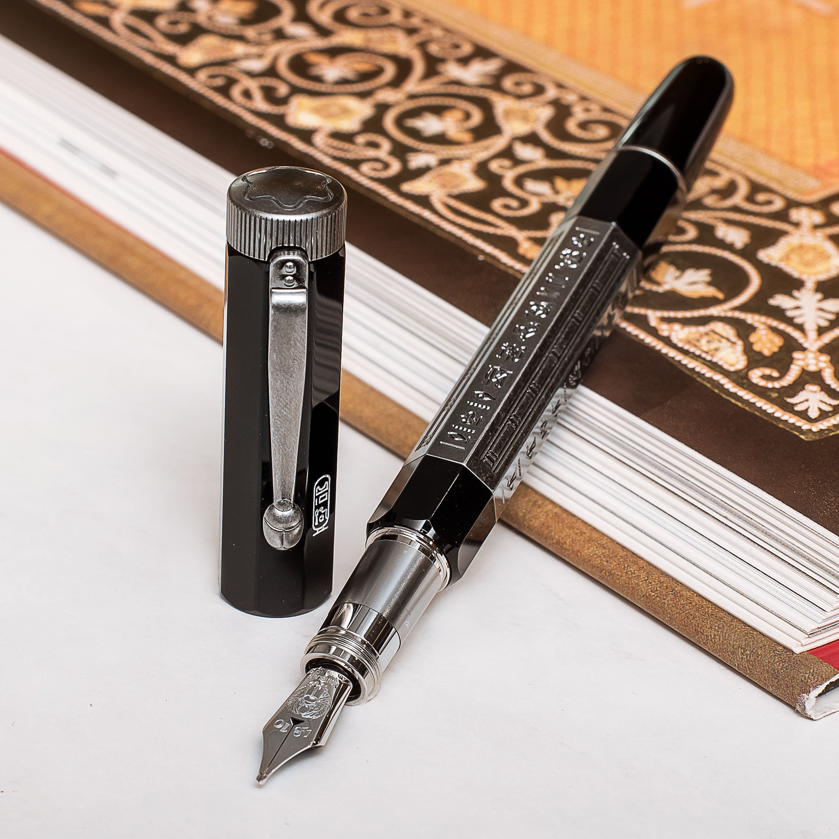 Montblanc Heritage Egyptomania Dou Fountain Pen
