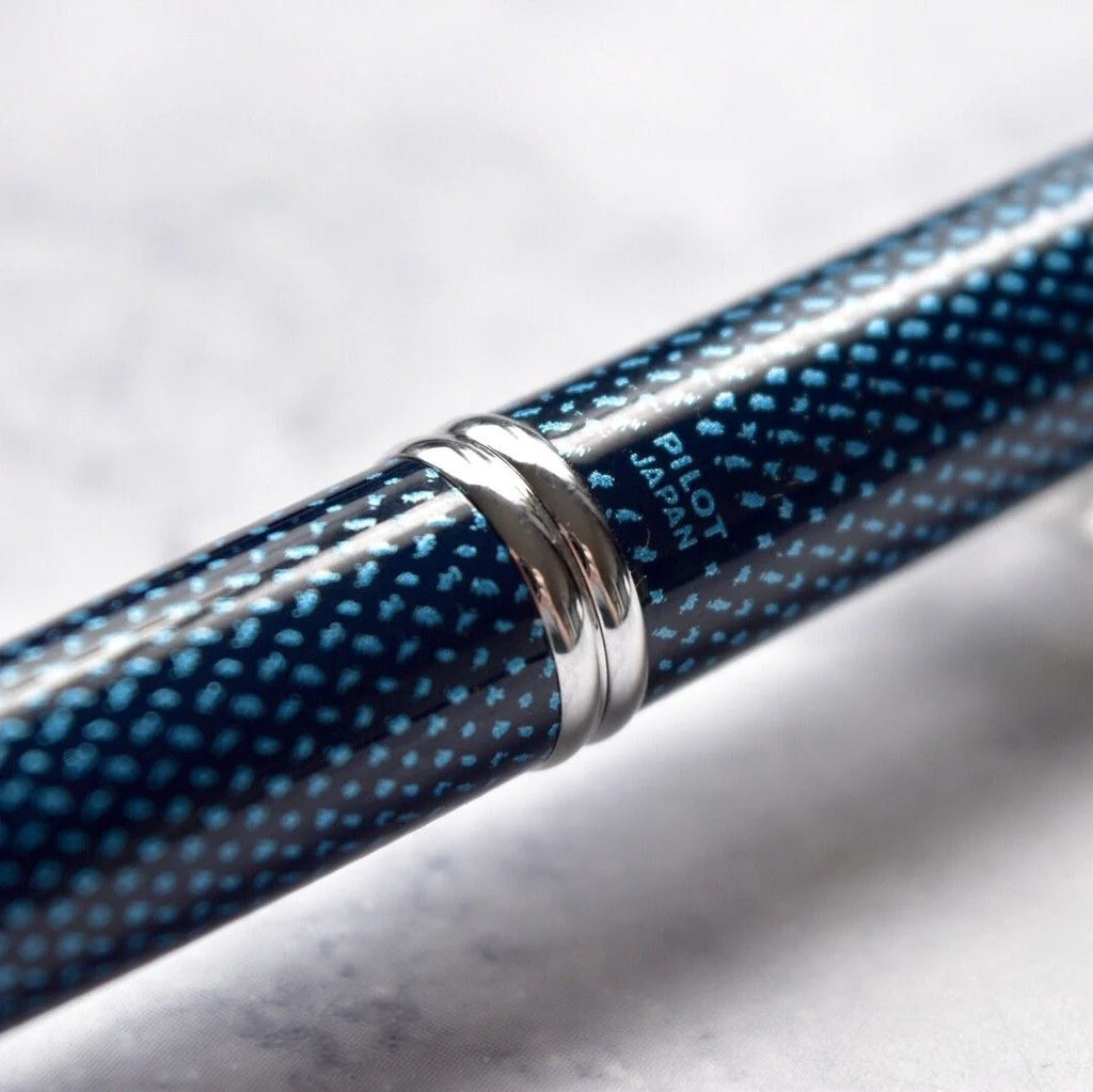 Pilot Vanishing Point Review: One of the Best Retractable Fountain