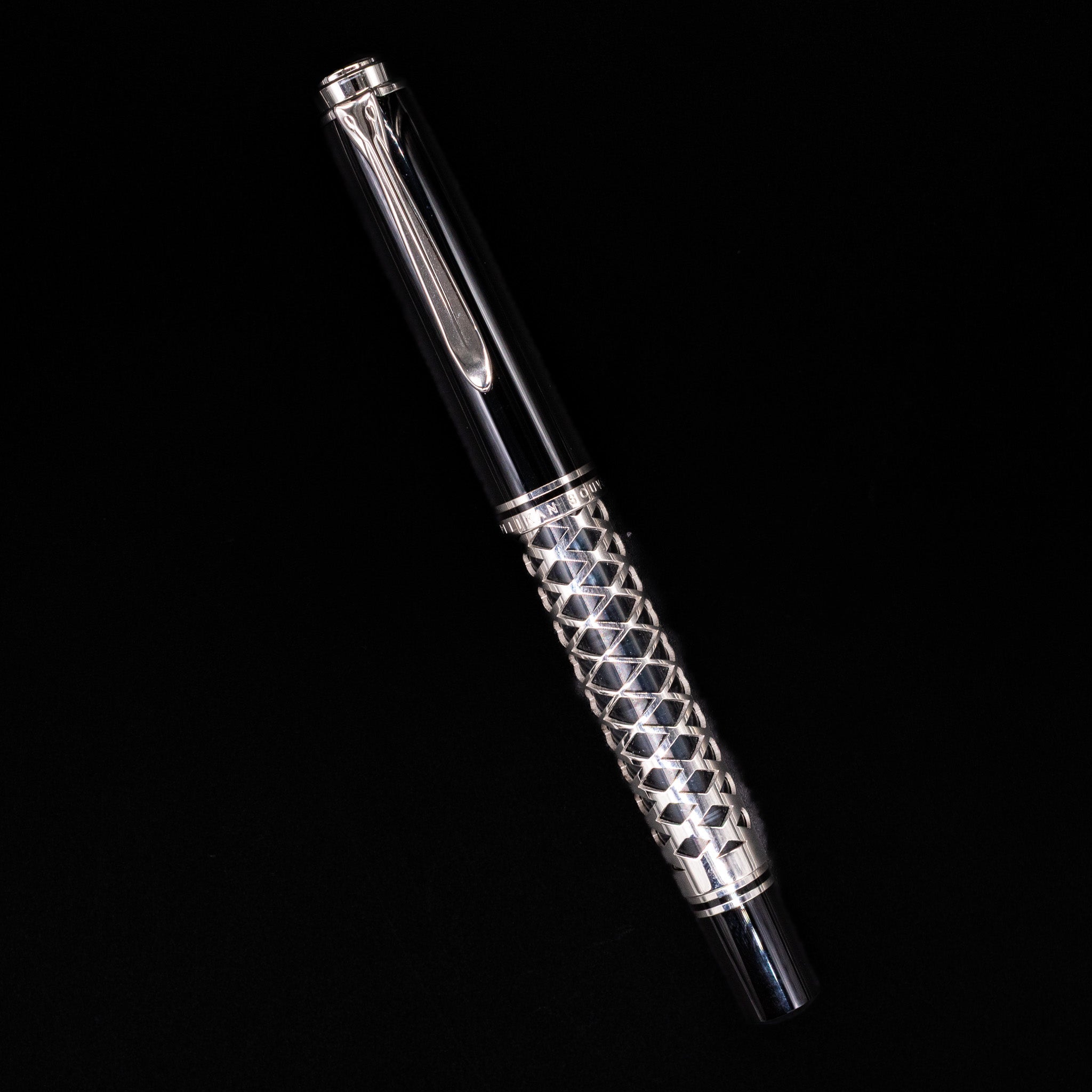 Pelikan 988006 Souverän roller R800 zwart-blauw