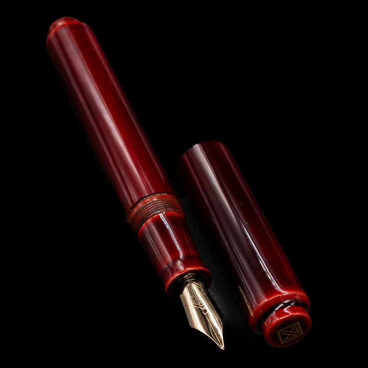AP Limited Editions Urushi Lacquer Art Fountain Pen - Aka Tamenuri