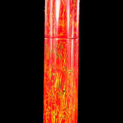 A detail shot of the pattern on the AP Limited Editions Urushi Lacquer Art Fountain Pen - Red Earth.