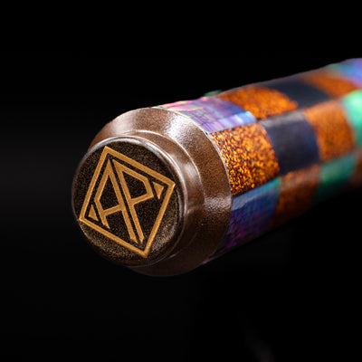 Zoomed-in view of the top of the cap with the finial on the AP Limited Editions Writer Maki-e Fountain Pen - Sparkle.