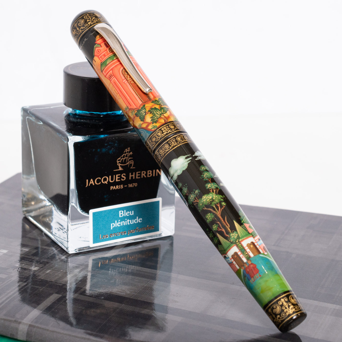 Artus Great Cities of the World Moscow St Basil Cathedral Fountain Pen Capped
