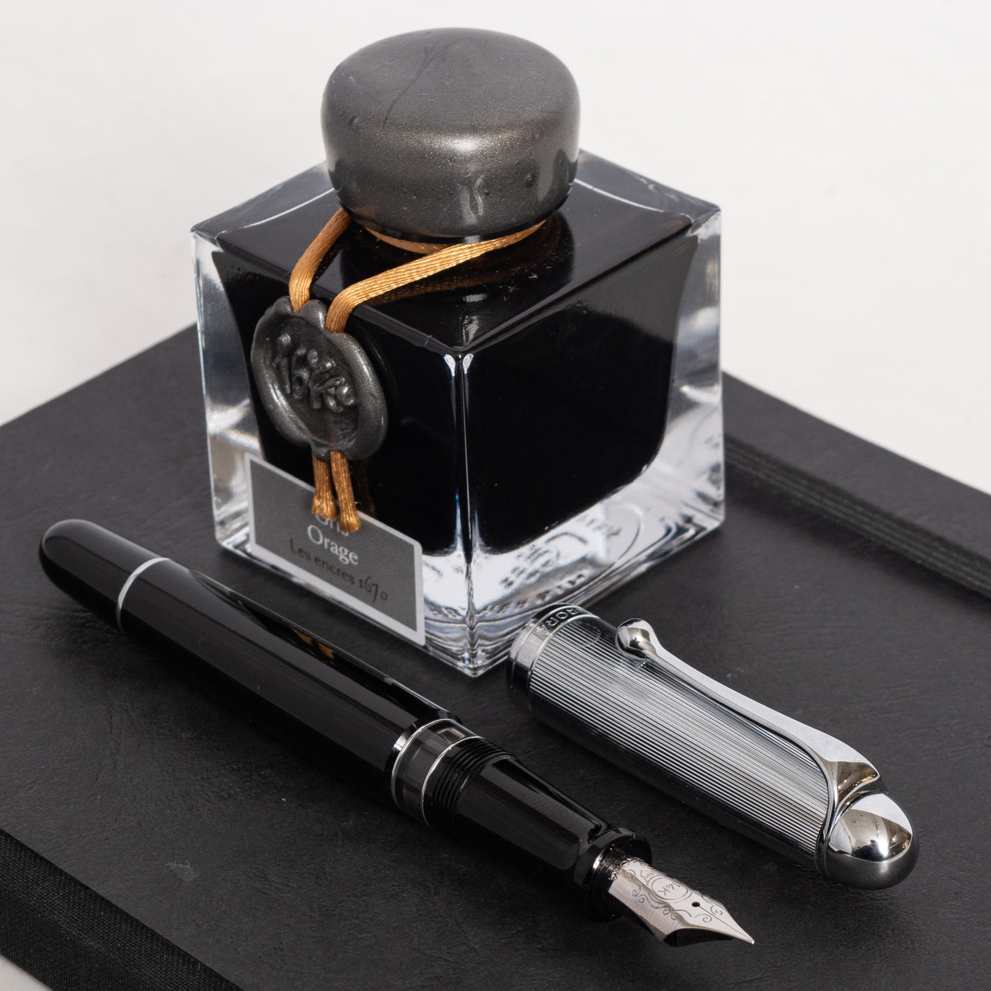 Aurora 88 Black Resin & Chrome Fountain Pen piston filled