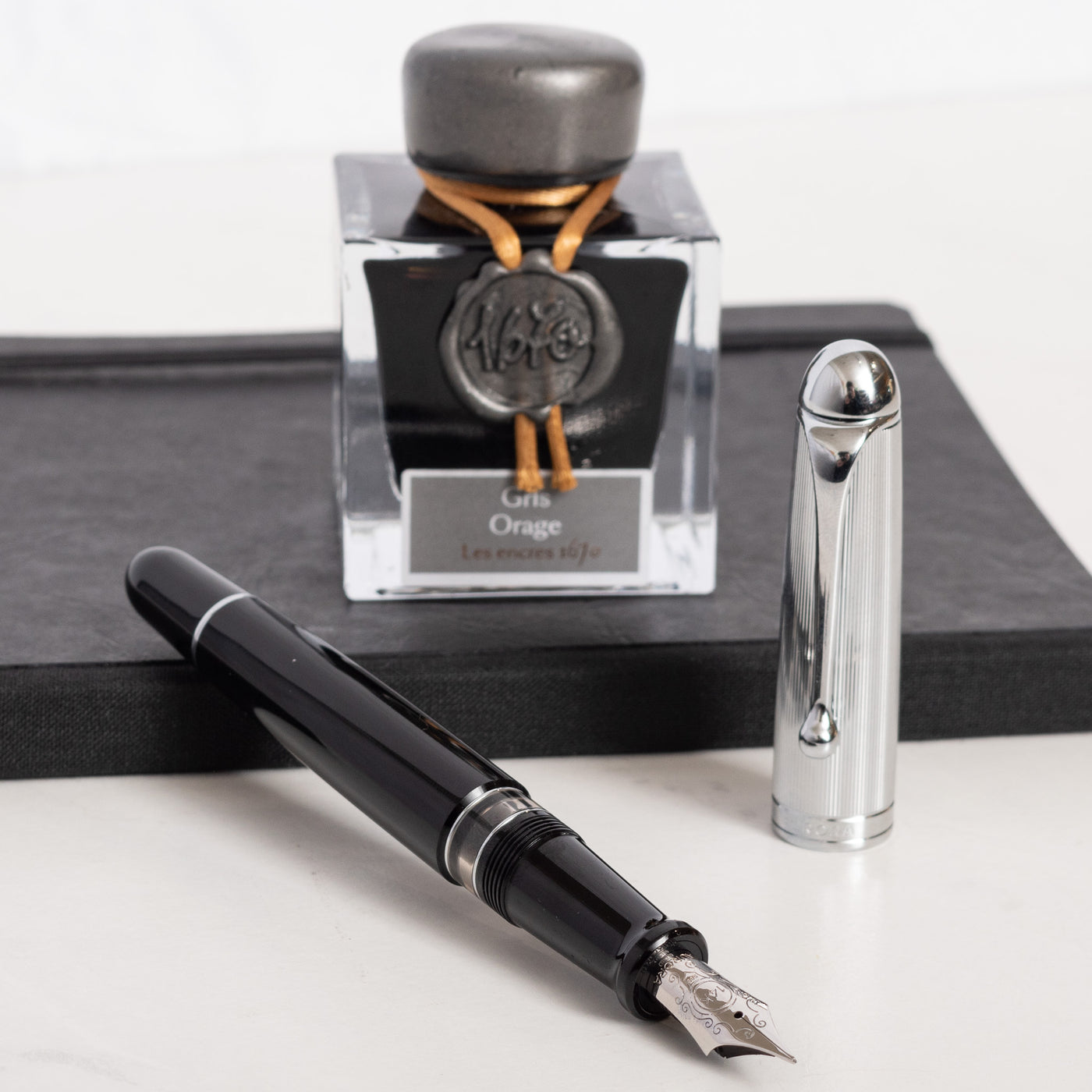 Aurora 88 Black Resin & Chrome Fountain Pen silver cap