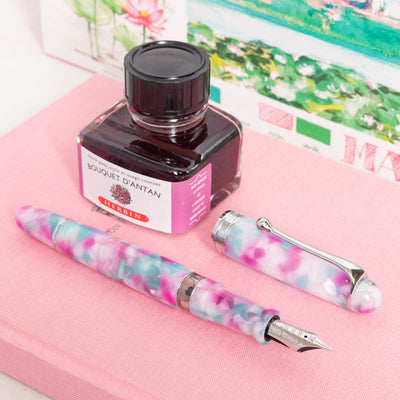 Aurora 888 Mantova Mottled Pink Fountain Pen With Silver Trim