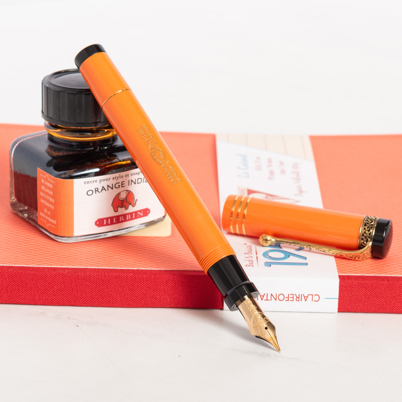 Aurora Internazionale Orange Limited Edition Fountain Pen uncapped