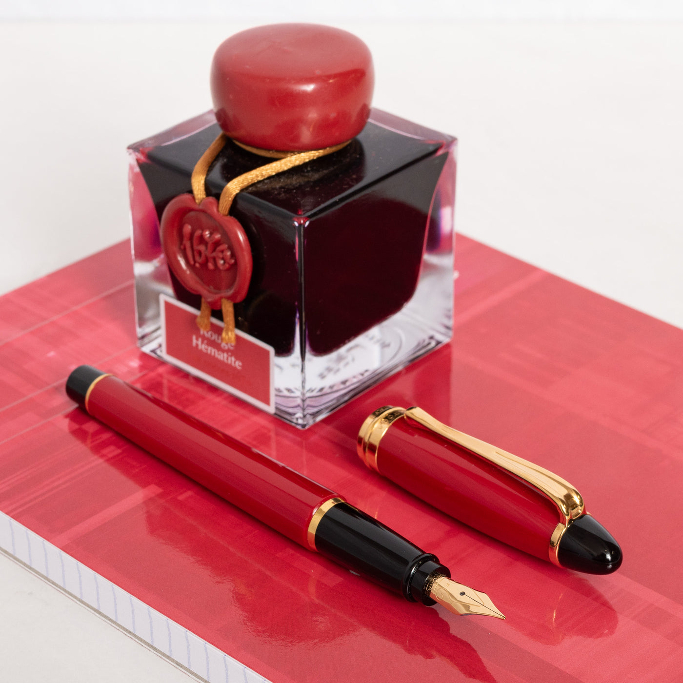 Aurora Ipsilon Red & Gold Fountain Pen New