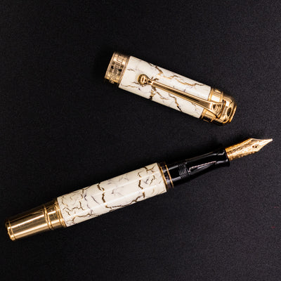 Aurora Jubilaeum Fountain Pen - Preowned white gold marble