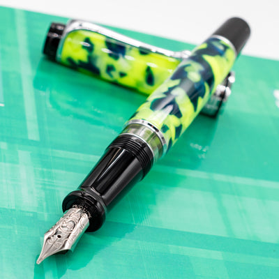 Aurora Optima 365 Fountain Pen - Fluo uncapped