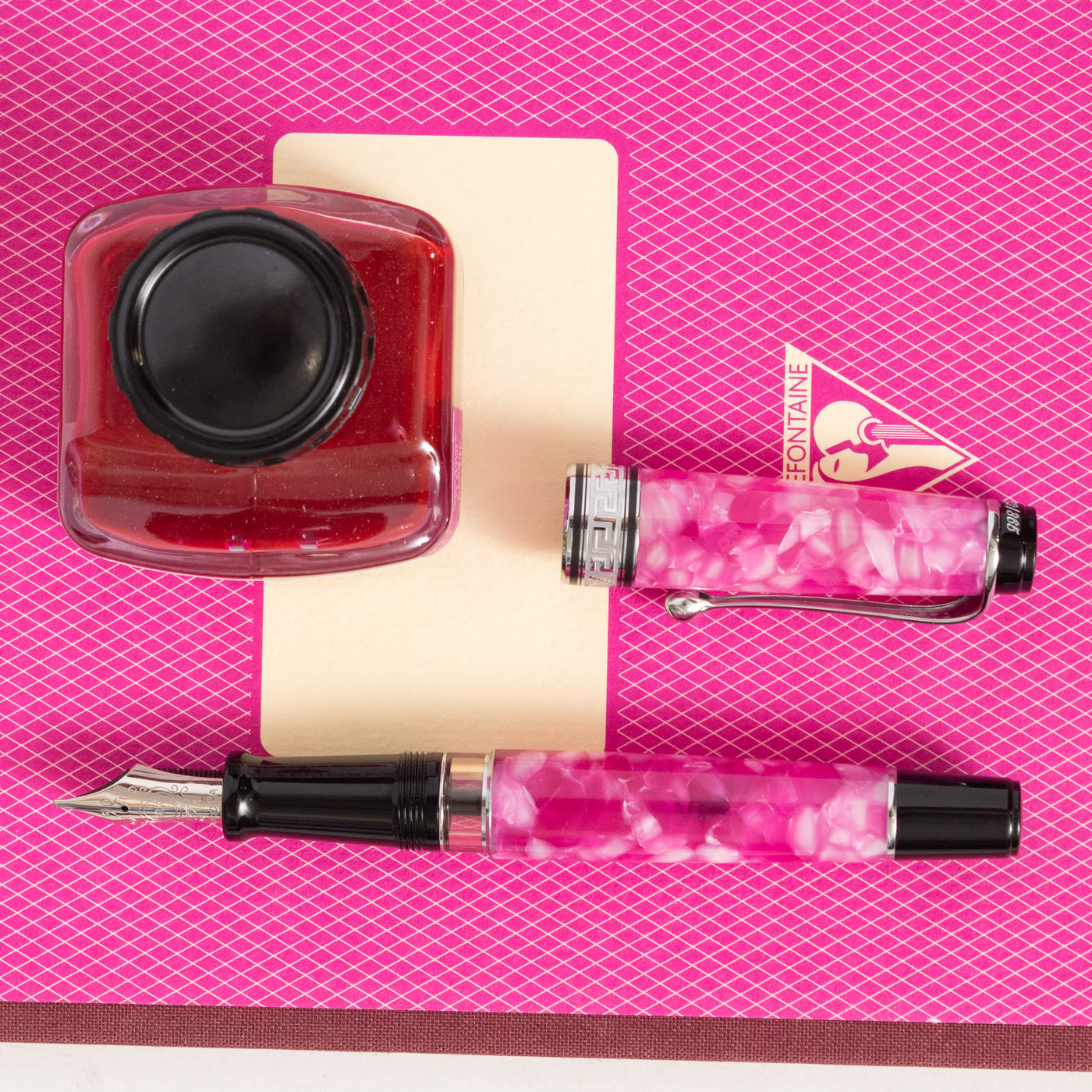 Aurora Optima Pink Auroloide with Chrome Trim and 18k Gold Nib