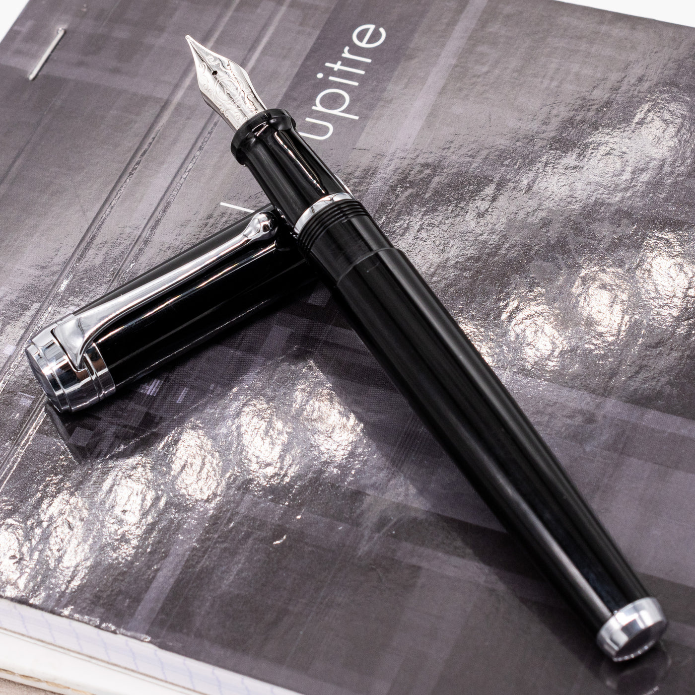 Aurora Talentum Black & Chrome Fountain Pen italian