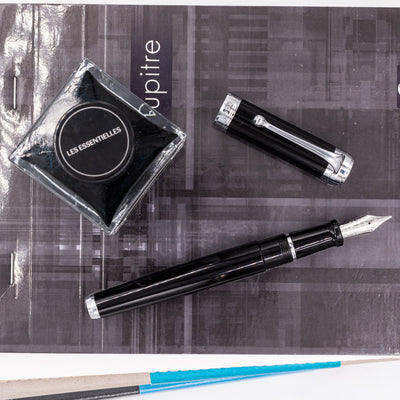 Aurora Talentum Black & Chrome Fountain Pen preowned