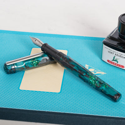 BENU Talisman Cat's Eye Fountain Pen teal