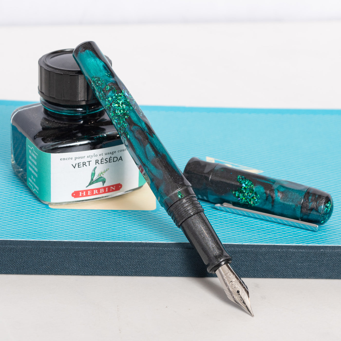 Benu Talisman Fountain Pen – Peacock Ore, Medium Nib – New In Box