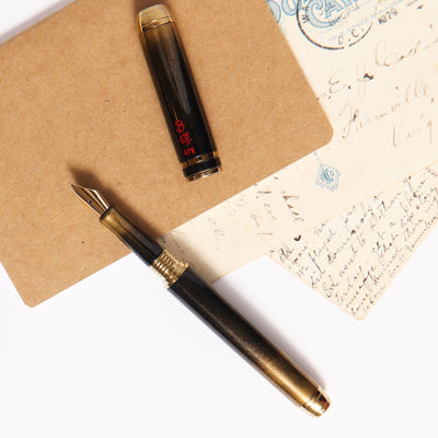 Bottegando Bokashi Urushi Fountain Pen Brown Black And Gold