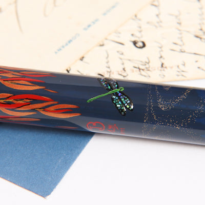 Bottegando Dragonflies on the Pond Maki-e Fountain Pen Design Details