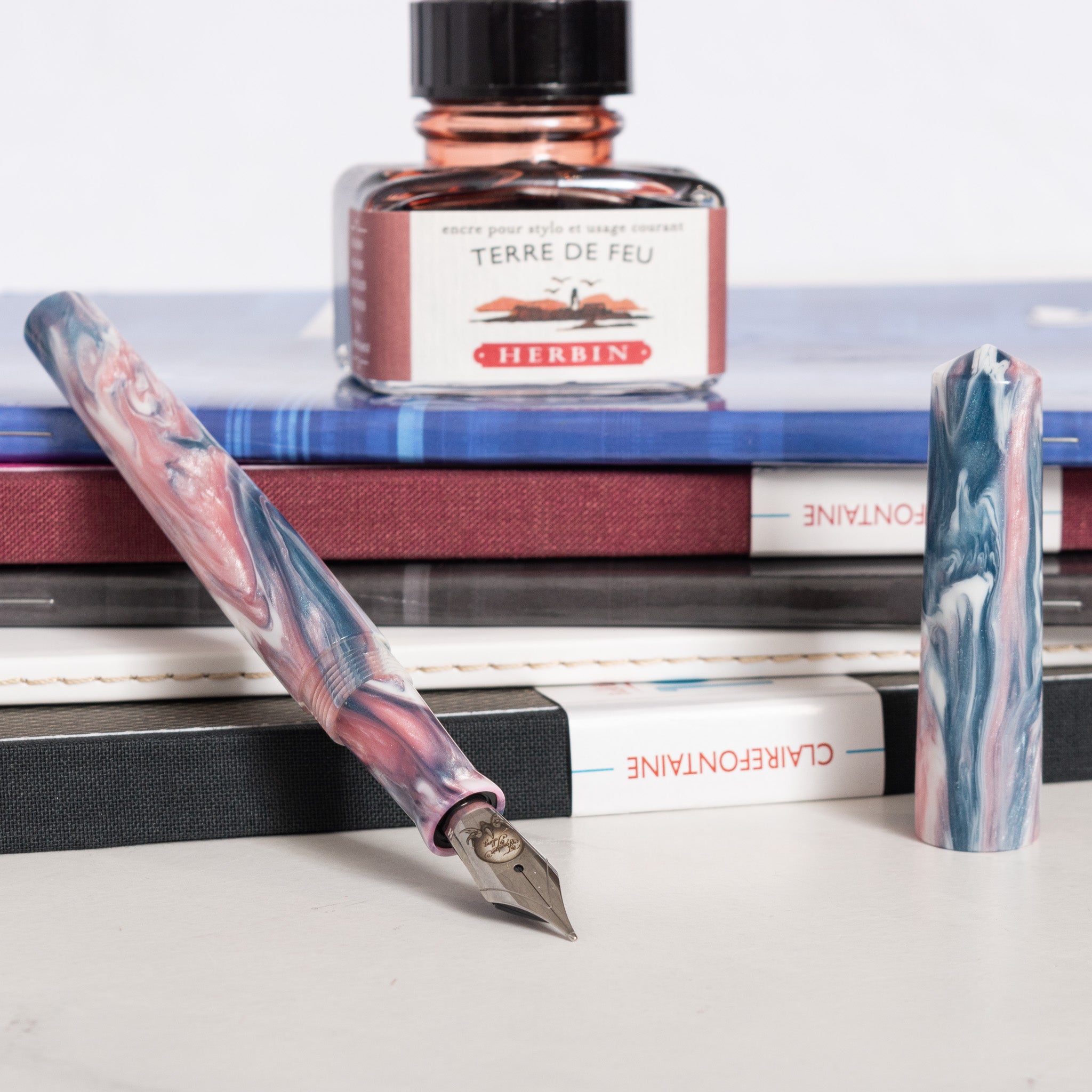 Carolina Pen Co Charleston Light Blue & Pink Fountain Pen Truphae