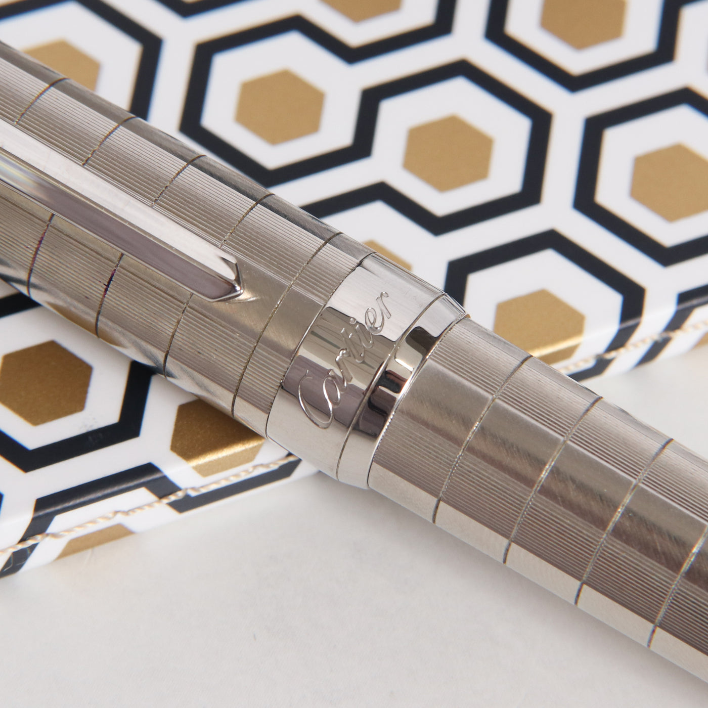 Cartier Pasha de Platinum Rollerball Pen - Preowned Center Band