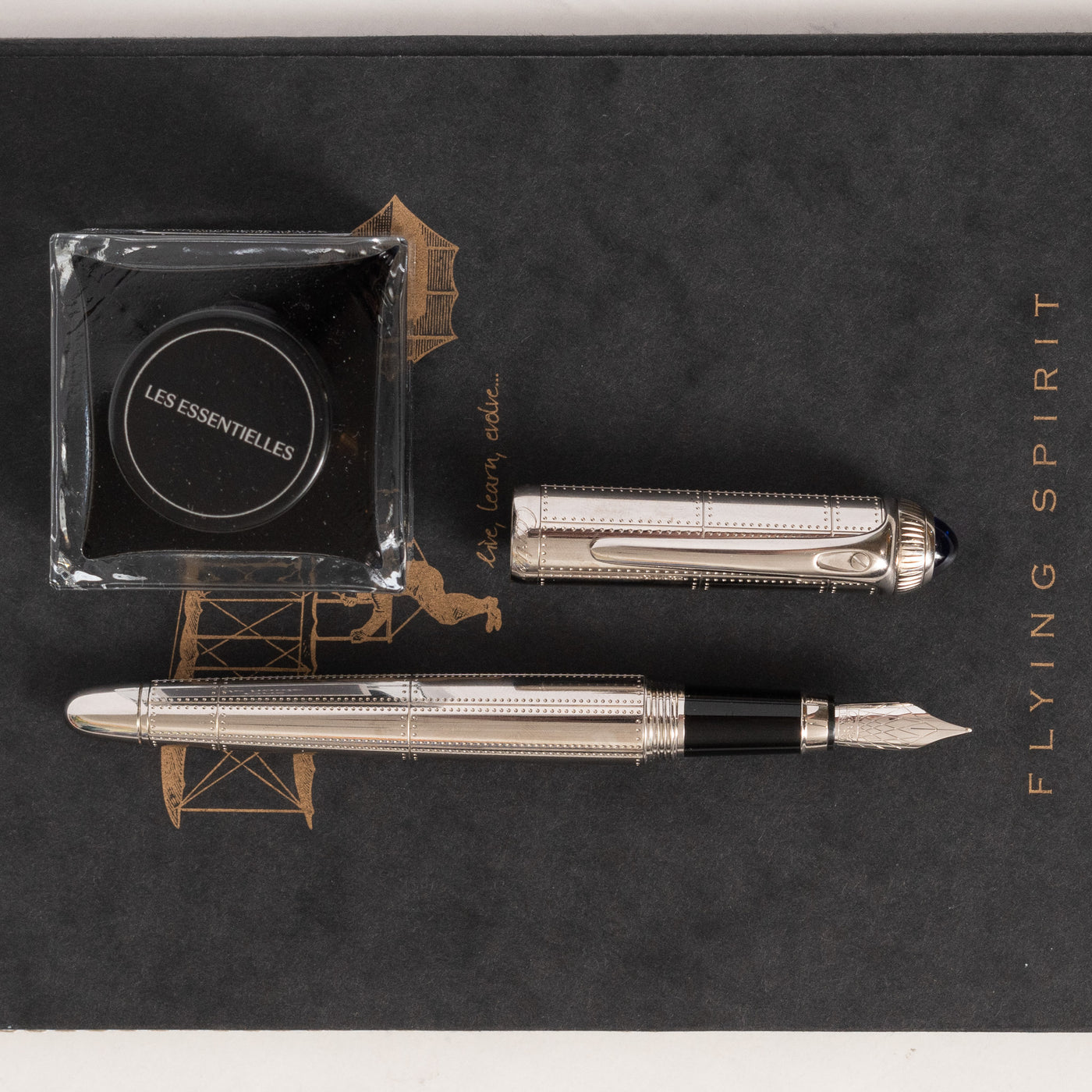Cartier Roadster Transatlantique Rivets Decor Fountain Pen - Preowned Silver
