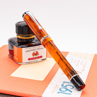 Conklin Duragraph Amber Fountain Pen capped
