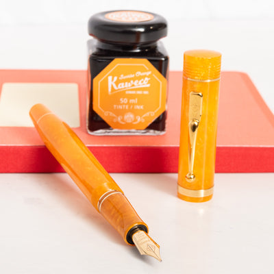 Conway Stewart Winston Churchill Oversize Orange Fountain Pen gold trim