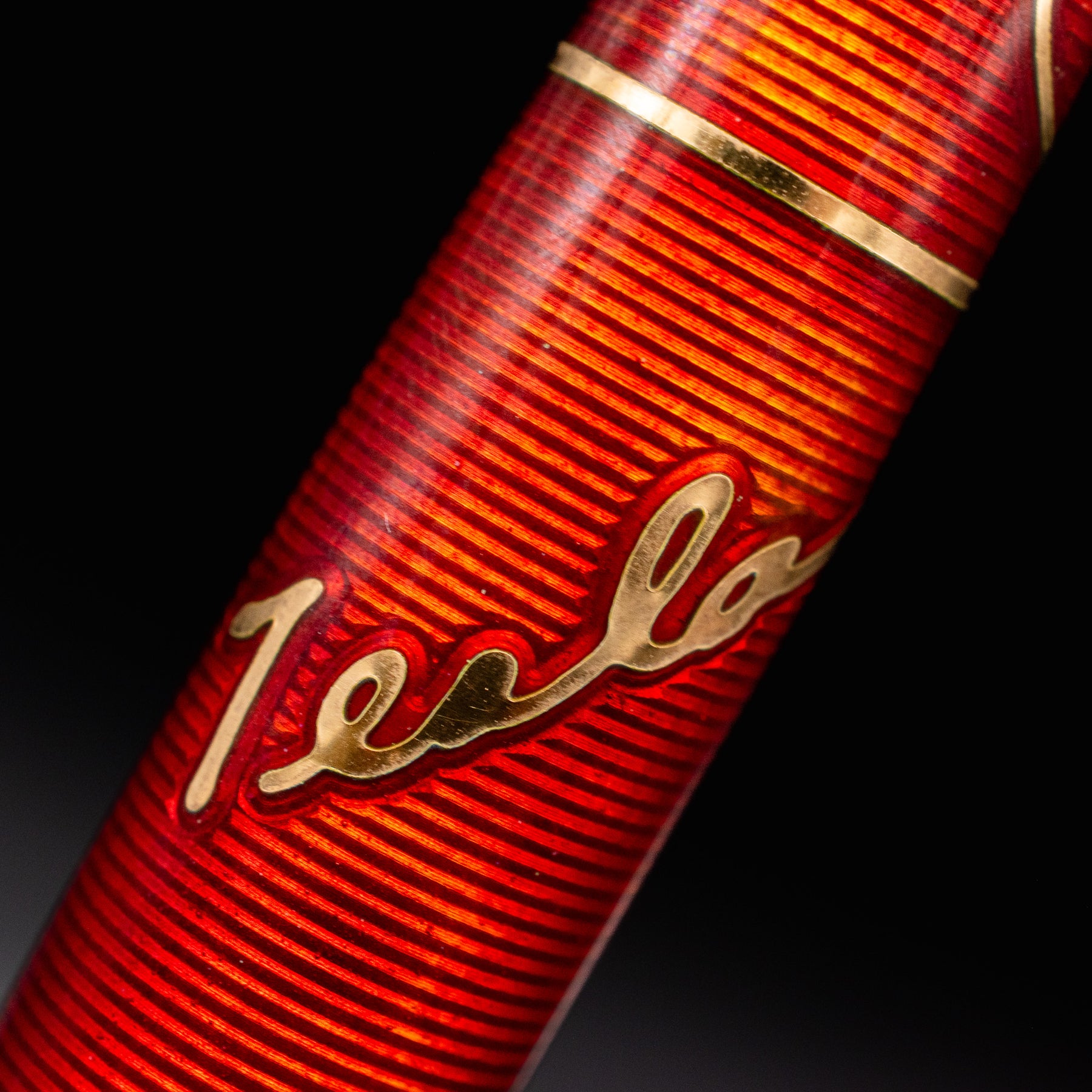 David Oscarson Nikola Tesla Fountain Pen - Ruby Red – Truphae
