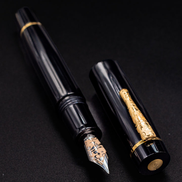 Delta Bio+16 Nera Fountain Pen 14k Gold Nib | Piston-Fill – Truphae