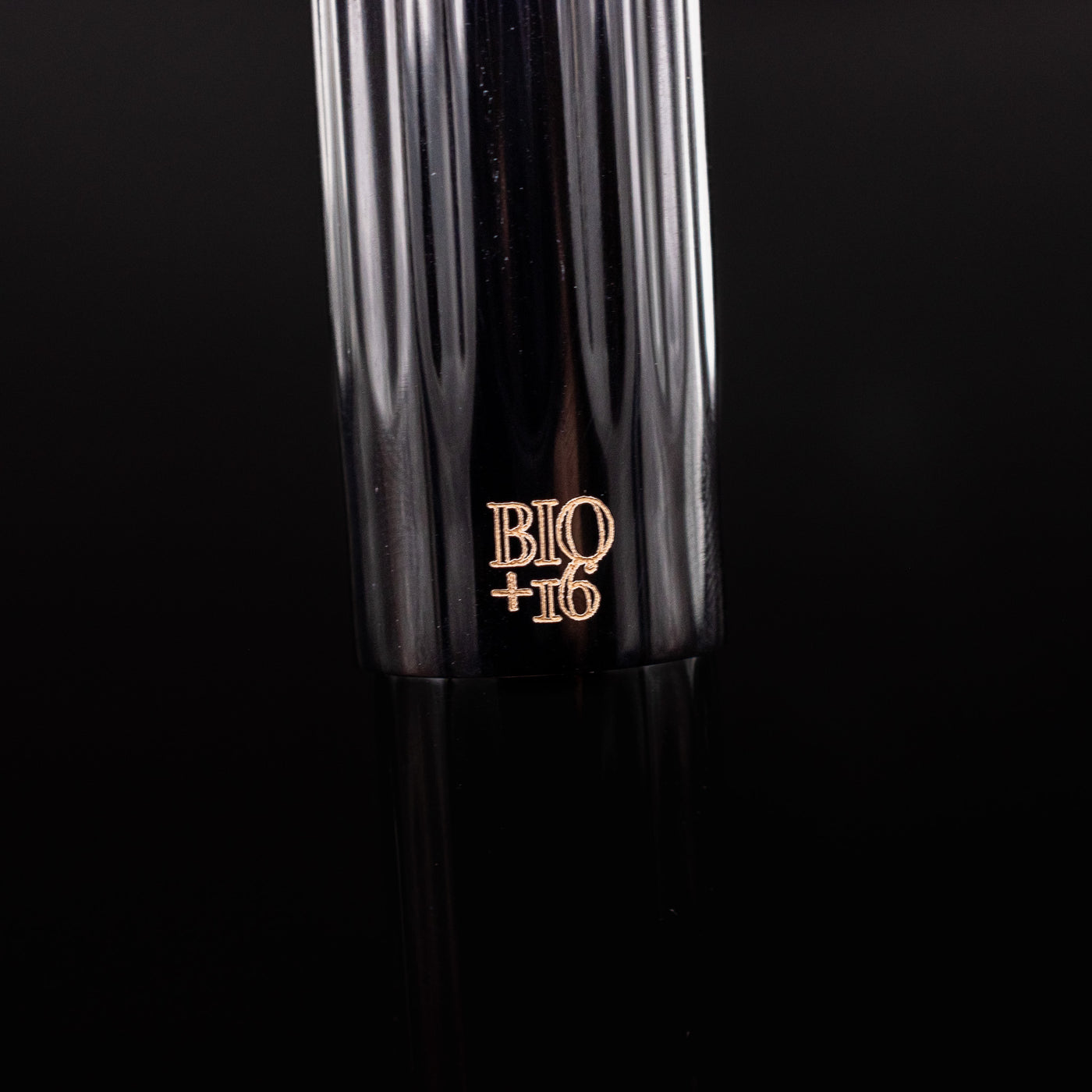 Delta Bio+16 Nera Fountain Pen - Stainless Steel Nib logo