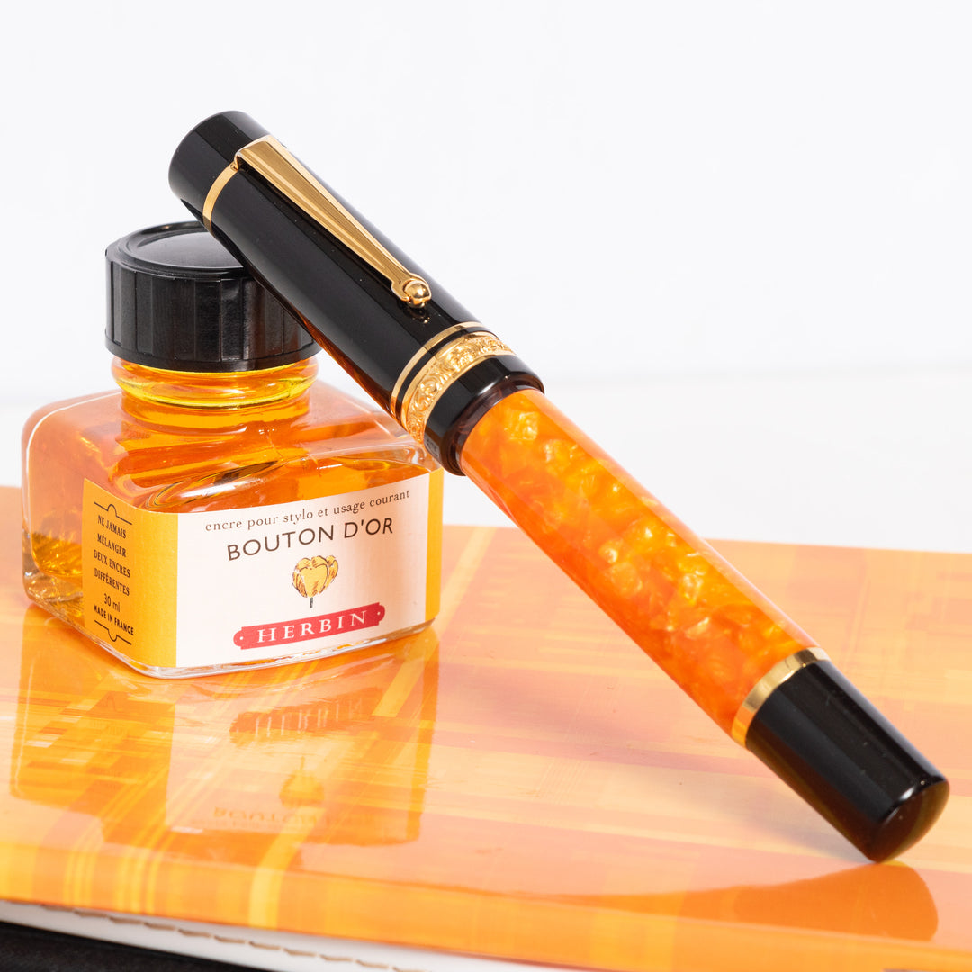 Delta DV Original Midsize 14k Fountain Pen – Truphae