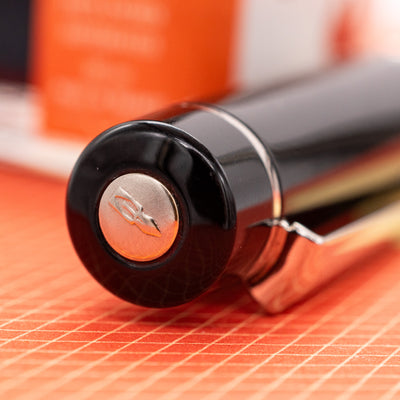 Delta DV Original Slim Fountain Pen cap top