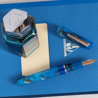 Delta Duna Blue Oasis Fountain Pen blue shades