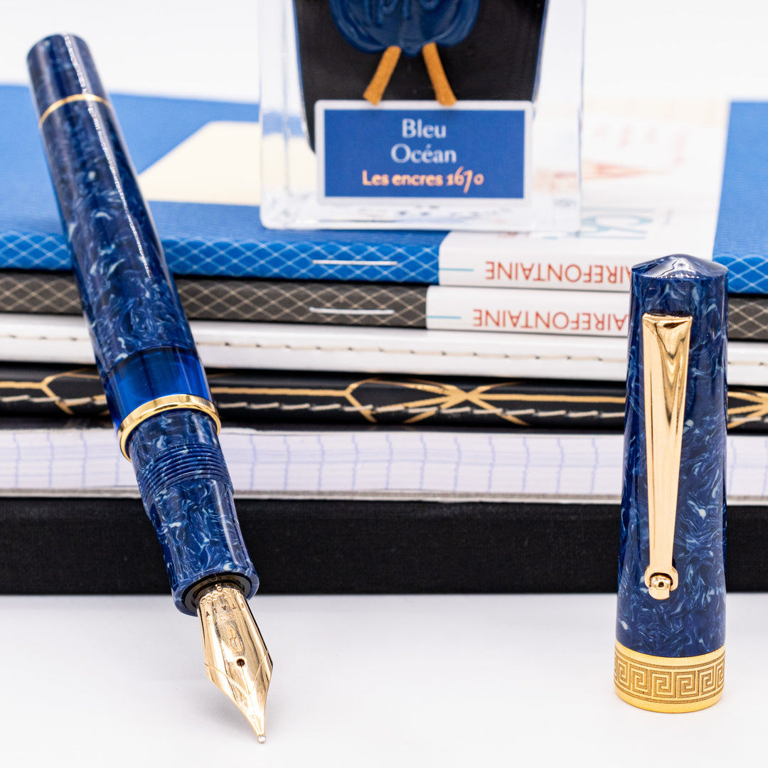 Delta Lapis Blue Celluloid Yellow Gold Fountain Pen – Truphae