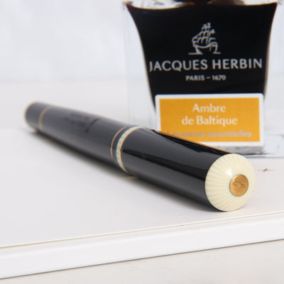 Delta Via Veneto Fountain Pen - Preowned Top of Cap