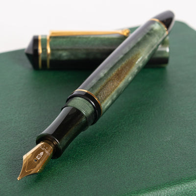 Delta Write Balance Green Fountain Pen Uncapped