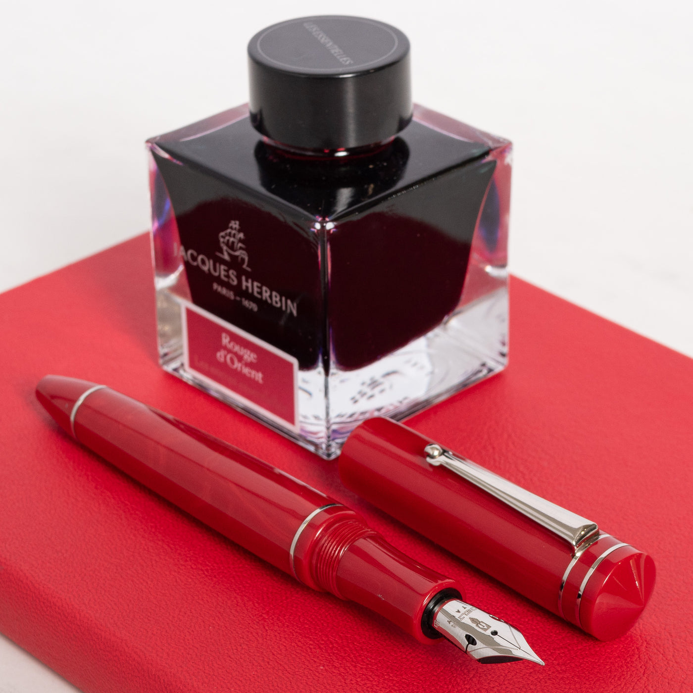 Delta Write Balance Red Fountain Pen chrome trim