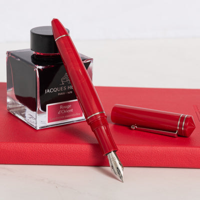 Delta Write Balance Red Fountain Pen uncapped
