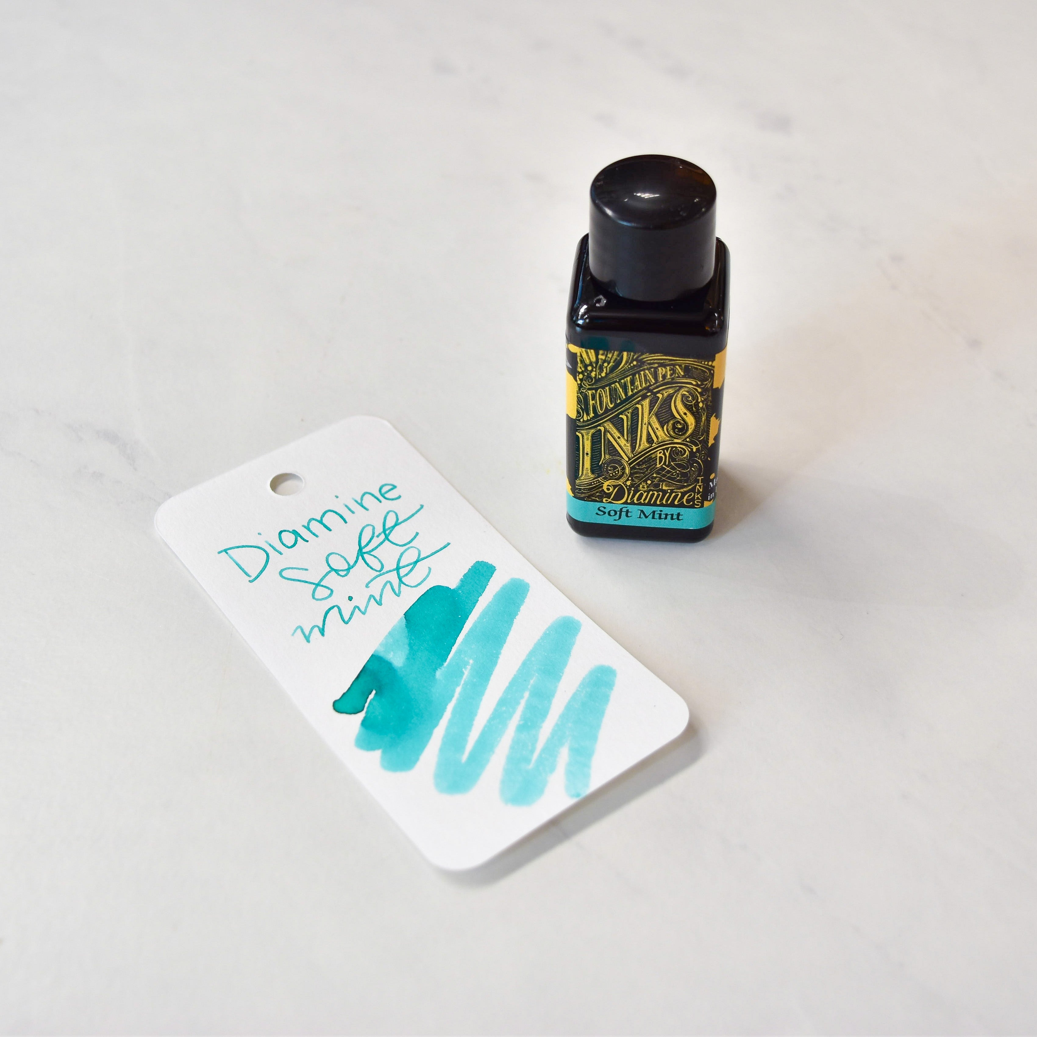 Diamine Ink Bottle - Soft Mint – Truphae