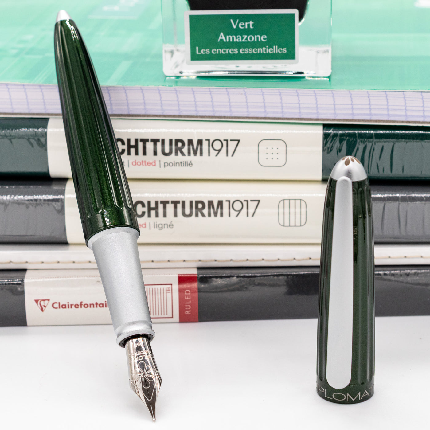 Diplomat Aero Fountain Pen - Evergreen